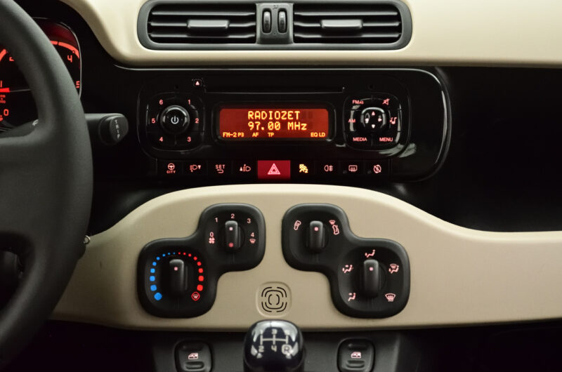 FIAT PANDA 1.3 75KM 2015′ Polska Marża