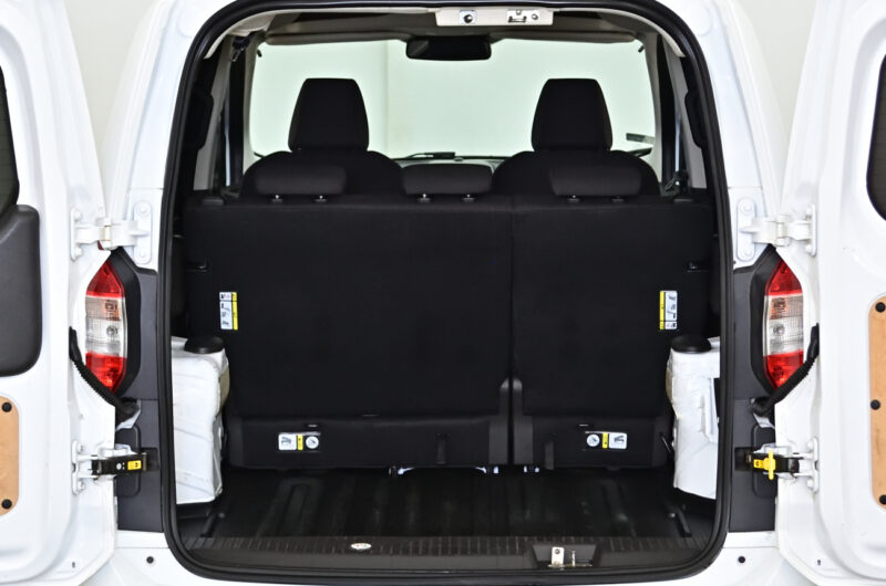 FORD TOURNEO COURIER 1.0 100KM 2016′ Polska Marża