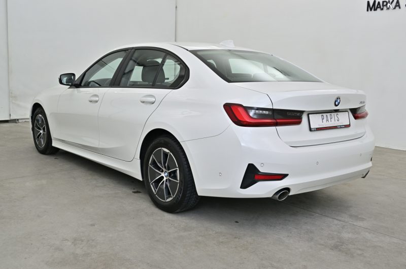 BMW 318D 2021r 2.0diesel 150KM biała FV23%