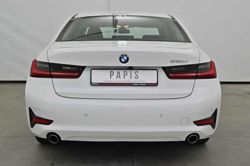 BMW 318D 2021r 2.0diesel 150KM biała FV23%