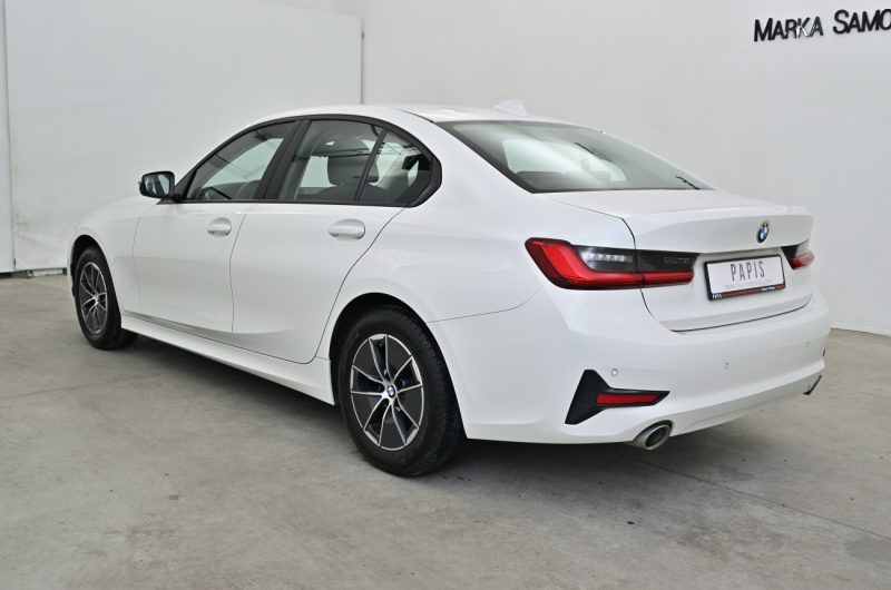 BMW 318i 2021r 2.0 Benzyna 156KM SalonPL ASO VAT23