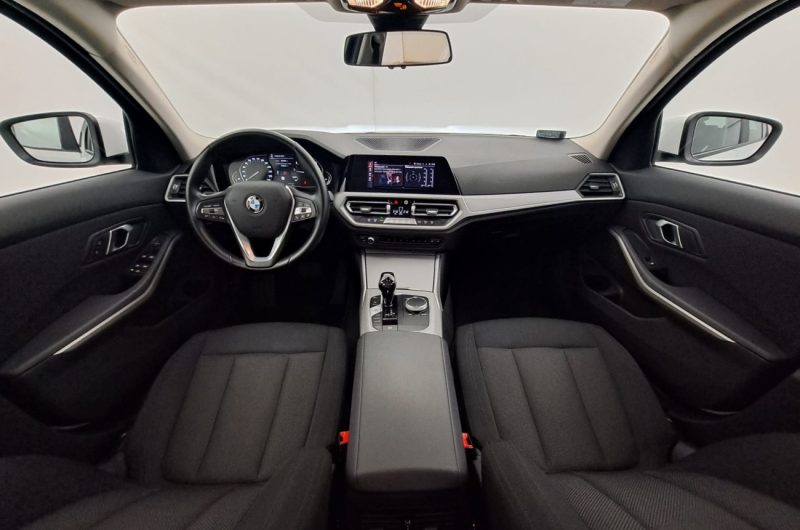 BMW 318i 2021r 2.0 Benzyna 156KM SalonPL ASO VAT23