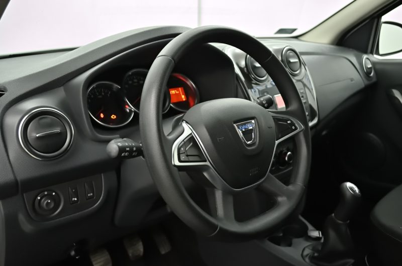 Dacia Logan 2018r 0.9 Benzyna 90KM SalonPL Laureate VATmarża