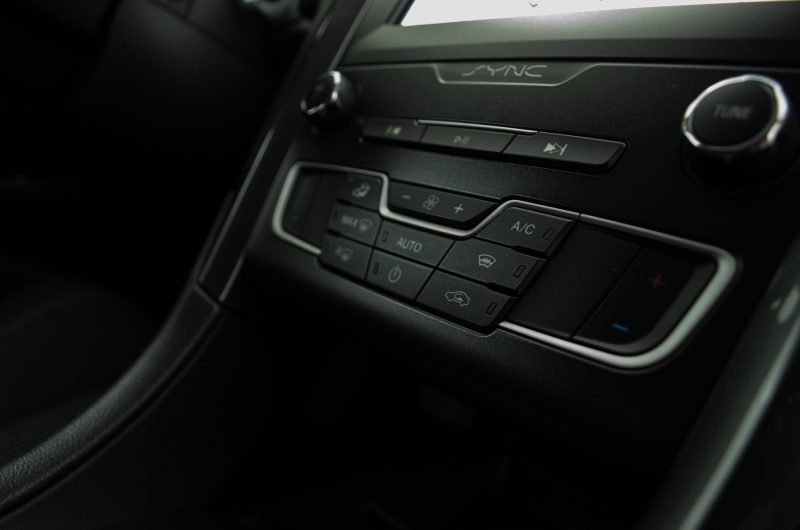Ford Mondeo 2019r  2.0 Diesel 150KM Automat VATmarża