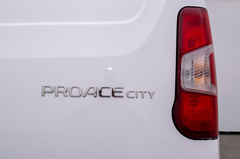 Toyota Proace City 2021r 1.5 Diesel Manual SalonPL Vat23