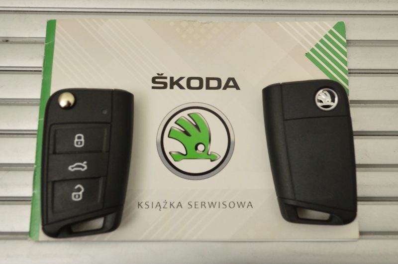 Skoda Octavia 2017 kombi 2.0D Automat Style 257 tys km VAT-marża