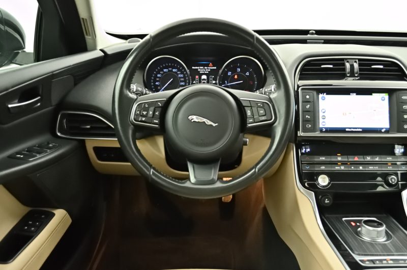 Jaguar XE 2015r 2.0 Diesel 180KM Prestige Automat Skóra SalonPL VATmarża