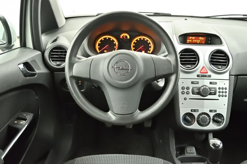 Opel Corsa 2013r 1.0 Benzyna Essentia SalonPL VATmarża