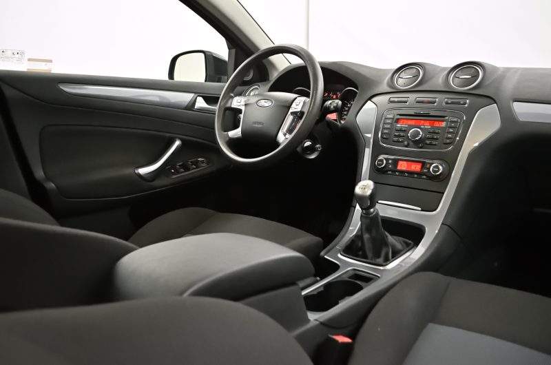 Ford Mondeo 2012r 1.6 Benzyna + LPG 120KM Trend SalonPL VATmarża