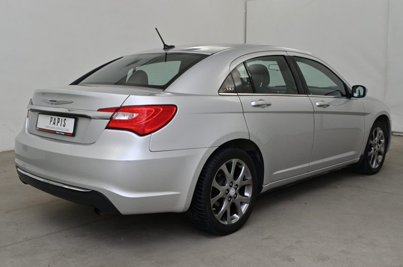 Chrysler 200 2012r 2.4 Benzyna + LPG 188KM VATmarża
